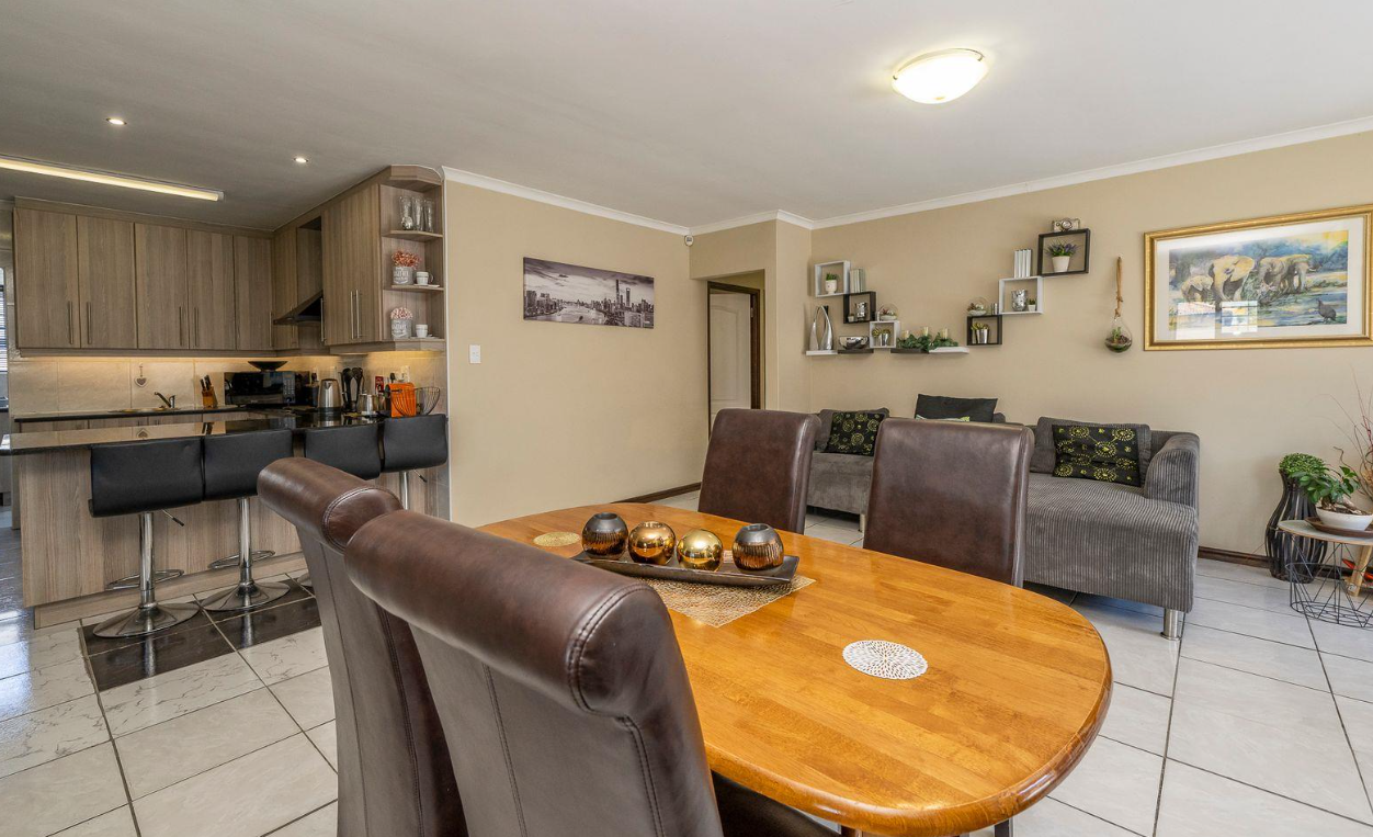 3 Bedroom Property for Sale in Burgundy Estate Western Cape